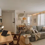 Orbetello - Cozy 1 Bedroom And Parking In Alvalade